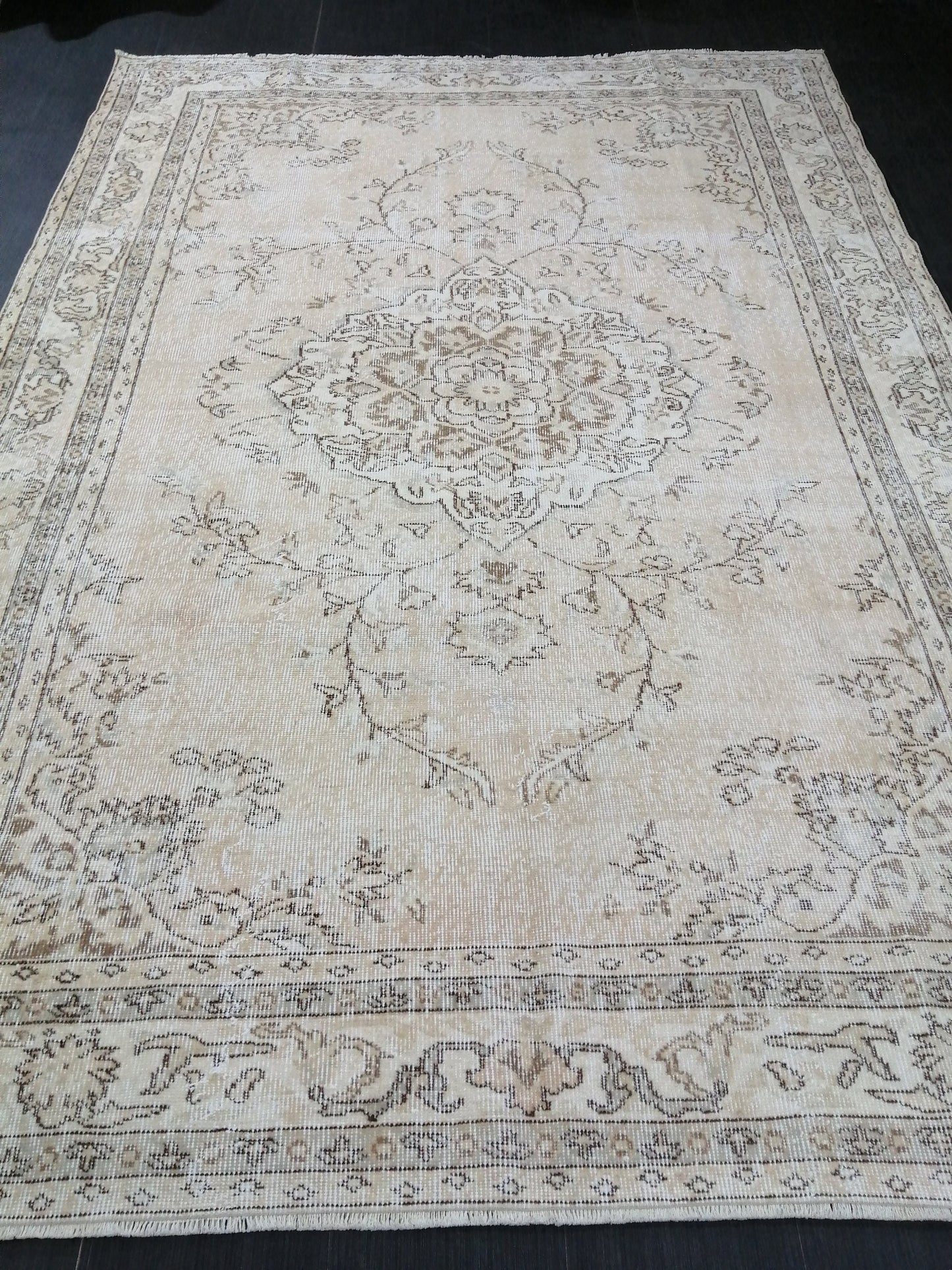Neutral Rug 6.5 x 9.6 Neutral Vintage Oushak Rug Muted Vintage Rug Wool Muted Oushak Rug Hand Made Rugs Vintage Turkish Rug