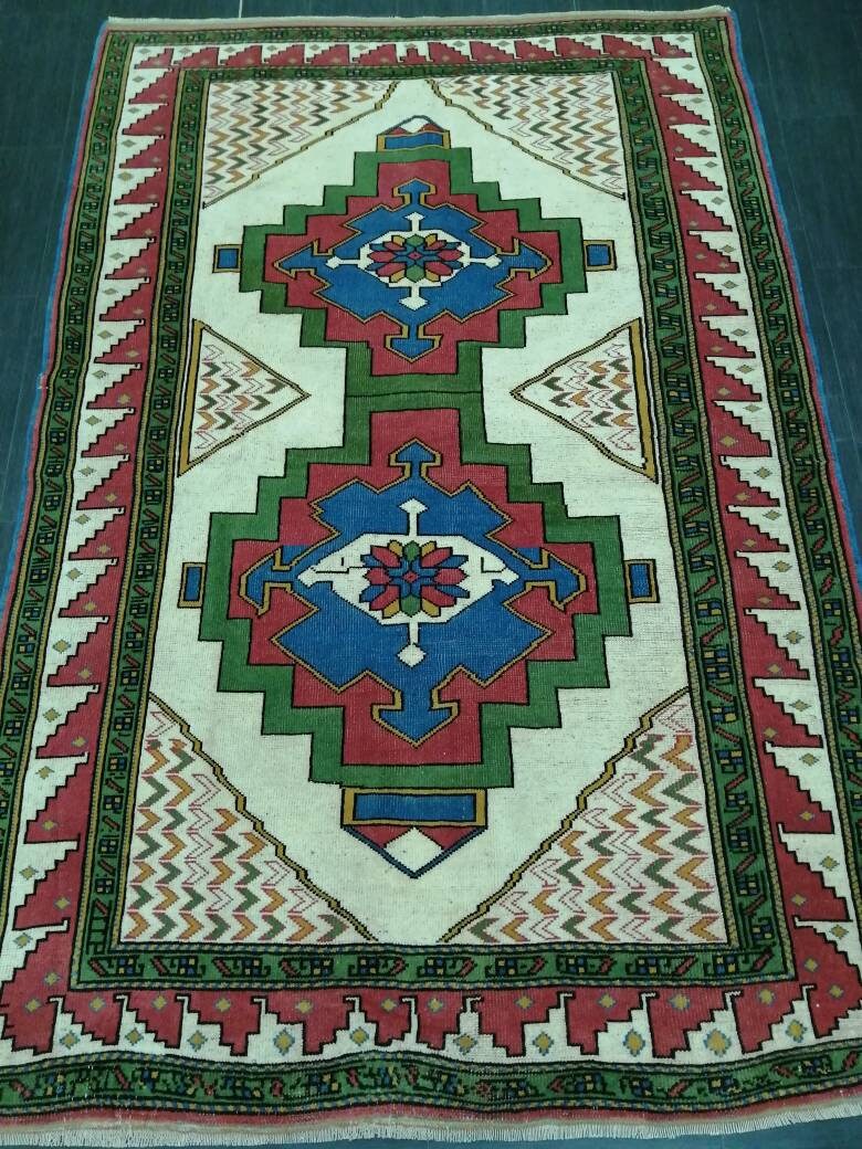 TURKISH Rug, wool Hand Made Rug, 6x9 Rustic Oushak Rug, Boho Rug, Vintage Blue and Green Rugs, Farmhouse Rug, Vintage Rug, Oushak Rug