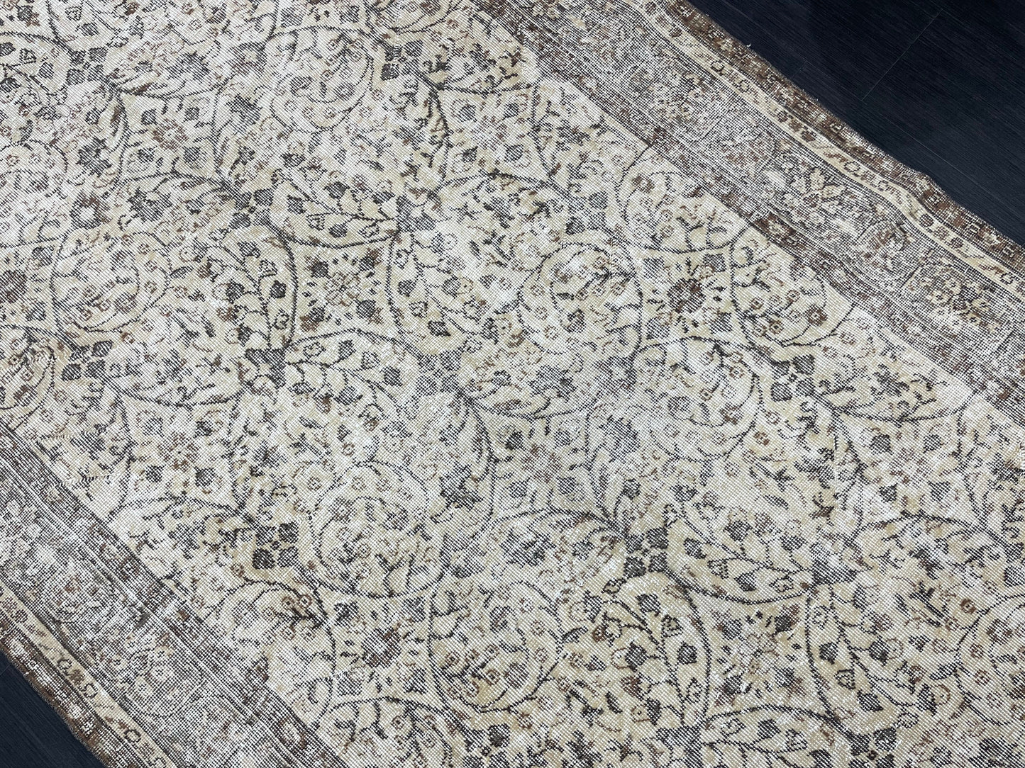 Vintage Rug TURKISH 5.5 x 9 Rug Handmade Rug Distressed Rug Large Turkish Oushak Rug Oushak Rug, Wool Rug Hand Knotted Rug