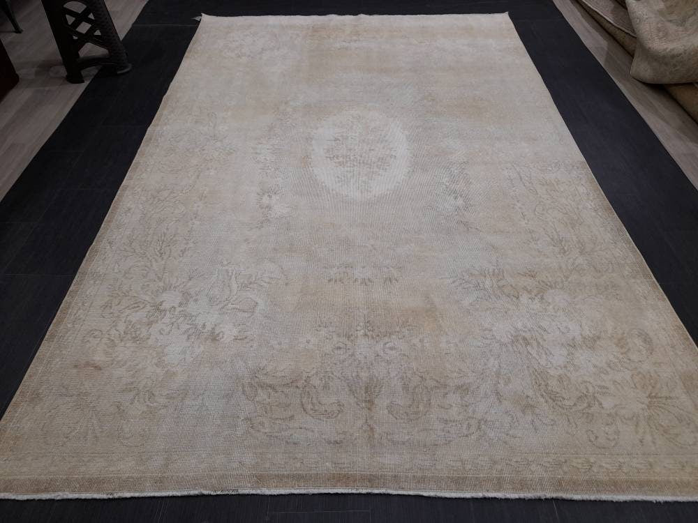 Neutral Rug Hand Knotted Rug Neutral Vintage Rug 6.6 x 10.3 Muted Oushak Rug Ivory Rustic Rug Beige Turkish Rug, Farmhouse Rug, Wool rug