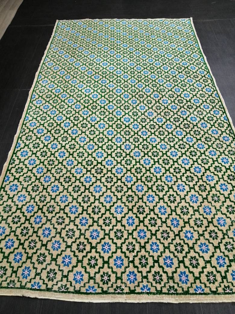 Vintage Floral Rug, VINTAGE 5.4 x 9.6 Rug Oriental Rug, Wool Oushak Rugs, Hand Made Rug, Persian Rug, Vintage Turkish Rug, Farmhouse Rug