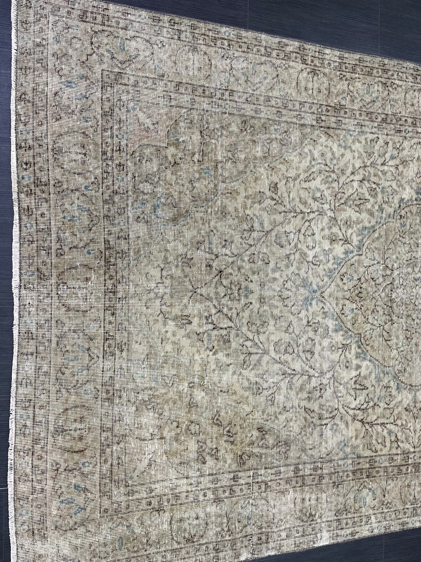 Handmade Oushak Rug Vintage 5.6 x 8.9 Rug Farmhouse Rug Wool Pile Rug Rustic Rug Wool Bohemian Rug Vintage Turkish Rug Natural Rug Muted Rug
