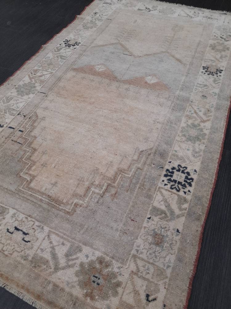 Muted Vintage Floral Rug 2.8 x 5 VINTAGE Muted Rug Oushak Rug Wool OrientaRugs Hand Made Rug Persian Rug Vintage Turkish Rug Farmhouse Rug