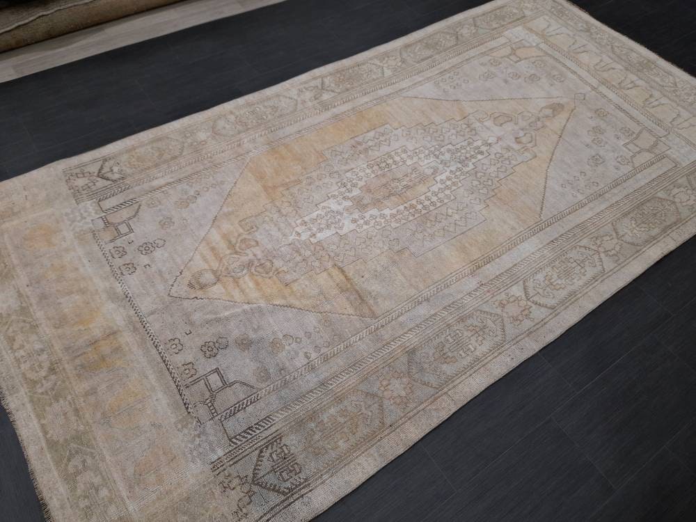 Vintage Rug Muted OUSHAK RUG 5.3 x 10.4 TURKISH Rug Modern Oushak Rug Vintage Rug Wool Rug Hand Made Rugs Vintage Turkish Rug