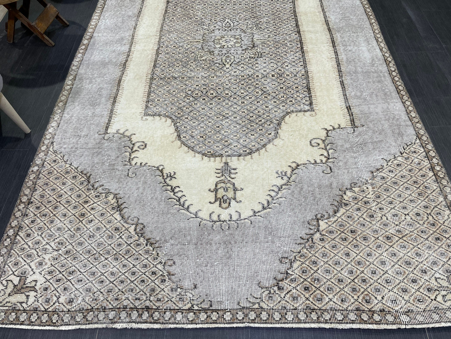 Handmade Vintage Rug, Turkish 5.2 x 9 Rug, Muted Hand Knotted Wool Rug, Handmade Rug, Antique Rug,