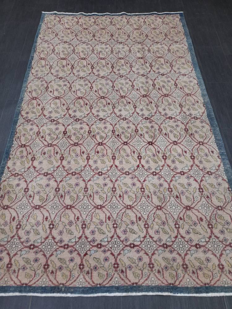 Hand Made Vintage Rug, Rustic Rug 5 x 8.7 Vintage Turkish Rug, Farmhouse Rug, Vintage Oriental Rug, Wool Hand Knotted rug Oushak rug