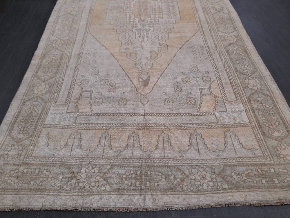 Vintage Rug Muted OUSHAK RUG 5.3 x 10.4 TURKISH Rug Modern Oushak Rug Vintage Rug Wool Rug Hand Made Rugs Vintage Turkish Rug