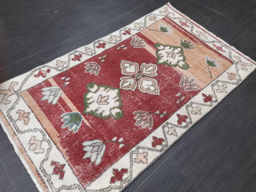Floral Vintage Rug 2.7 x 4.6 Rug Oushak Rug, Wool Oriental Rug Hand Made Rug Persian Rug, Vintage Turkish Rug Hand Knotted Wool Rug