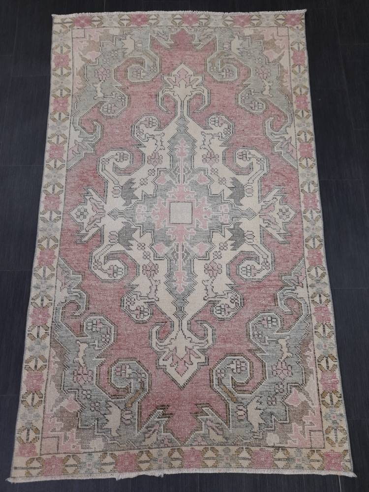 Hand Knotted Vintage Rug 4.2 x 7 Vintage Rug Red Turkish Rug Farmhouse Rug, Handmade Vintage Oriental Rug, Wool Hand Knotted rug