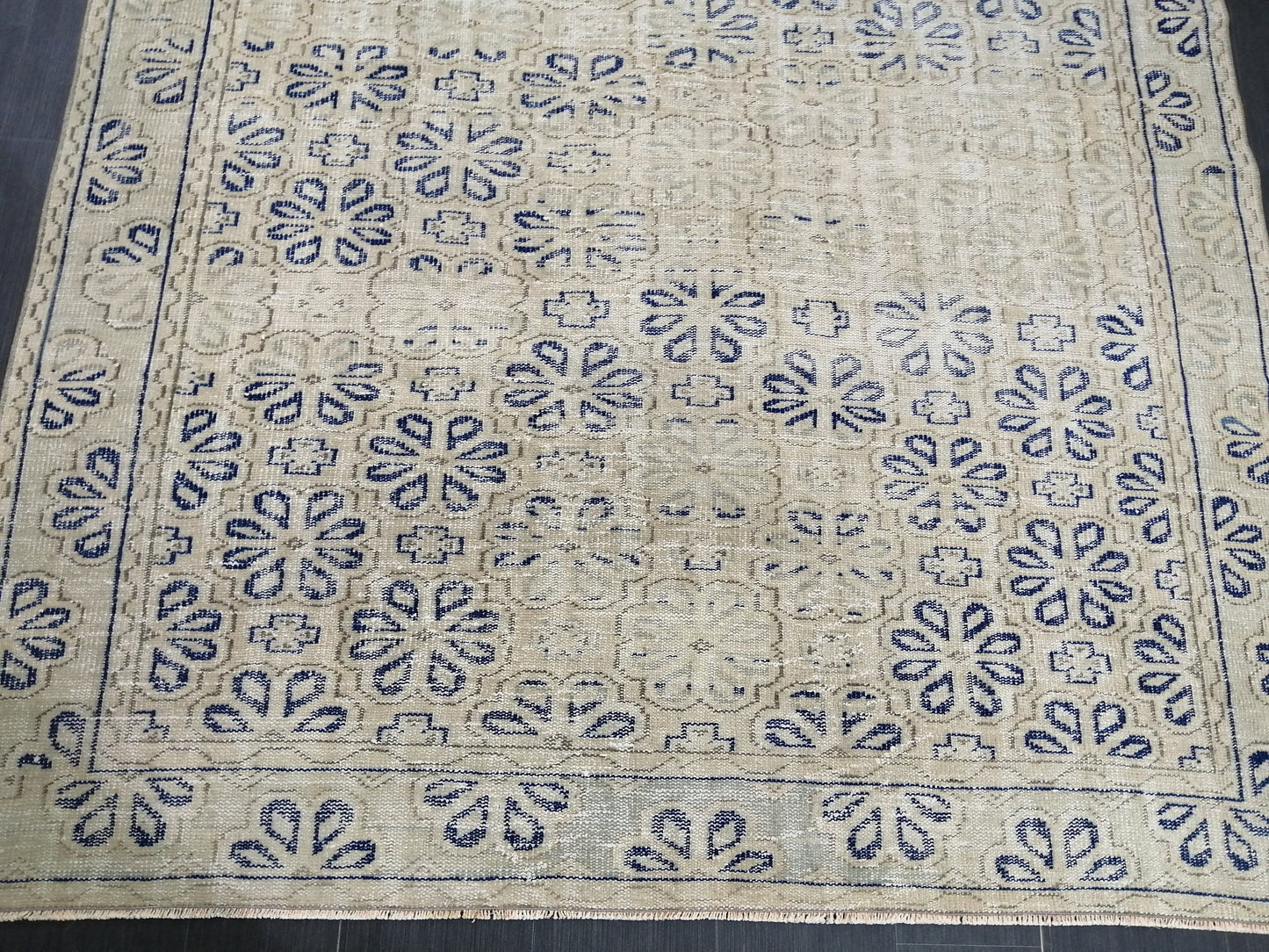 Blue Floral Rug Distressed Vintage Rug Muted 6.8 x 9.4 Vintage Rug Wool Oushak Rug Hand Made Area Rugs Vintage Turkish Rug