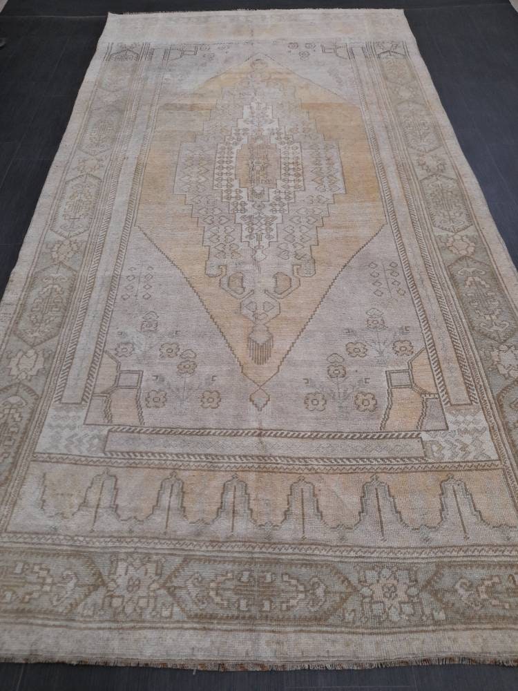 Vintage Rug Muted OUSHAK RUG 5.3 x 10.4 TURKISH Rug Modern Oushak Rug Vintage Rug Wool Rug Hand Made Rugs Vintage Turkish Rug