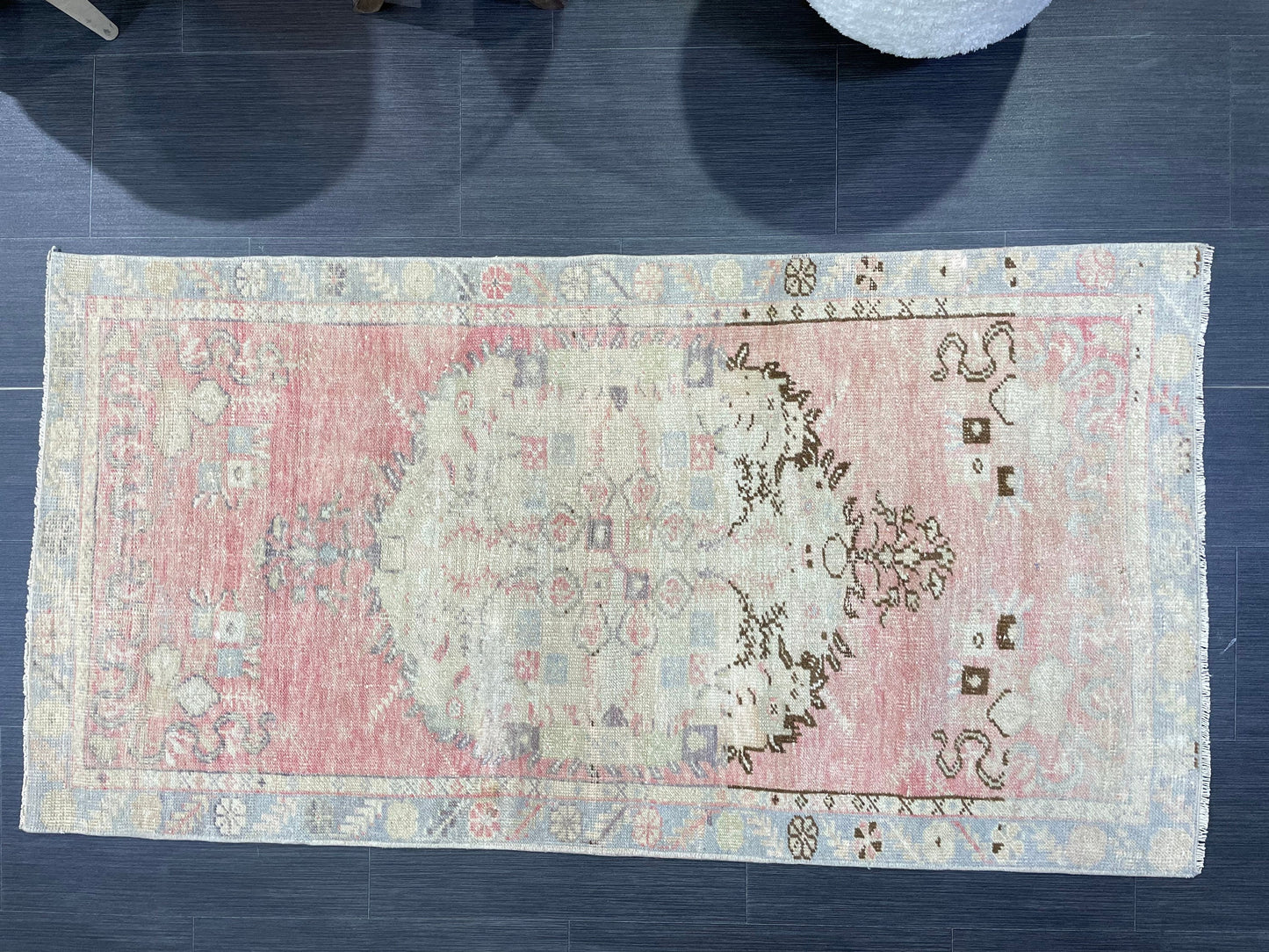 Antique Rug, Vintage 2.8 x 5 Rug, Turkish Wool Rug, Oushak Rug, Hand Knotted Rug, Persian Rug, Handmade Rug