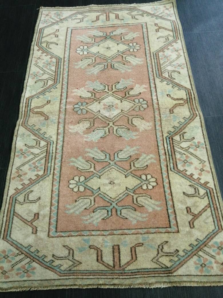 Vintage PINK Rug Hand Made Rug, 2.4 x 4.3 Vintage Oushak Rug, Boho Rug, Plush Turkish Rug, Farmhouse Rug, Vintage Wool rug