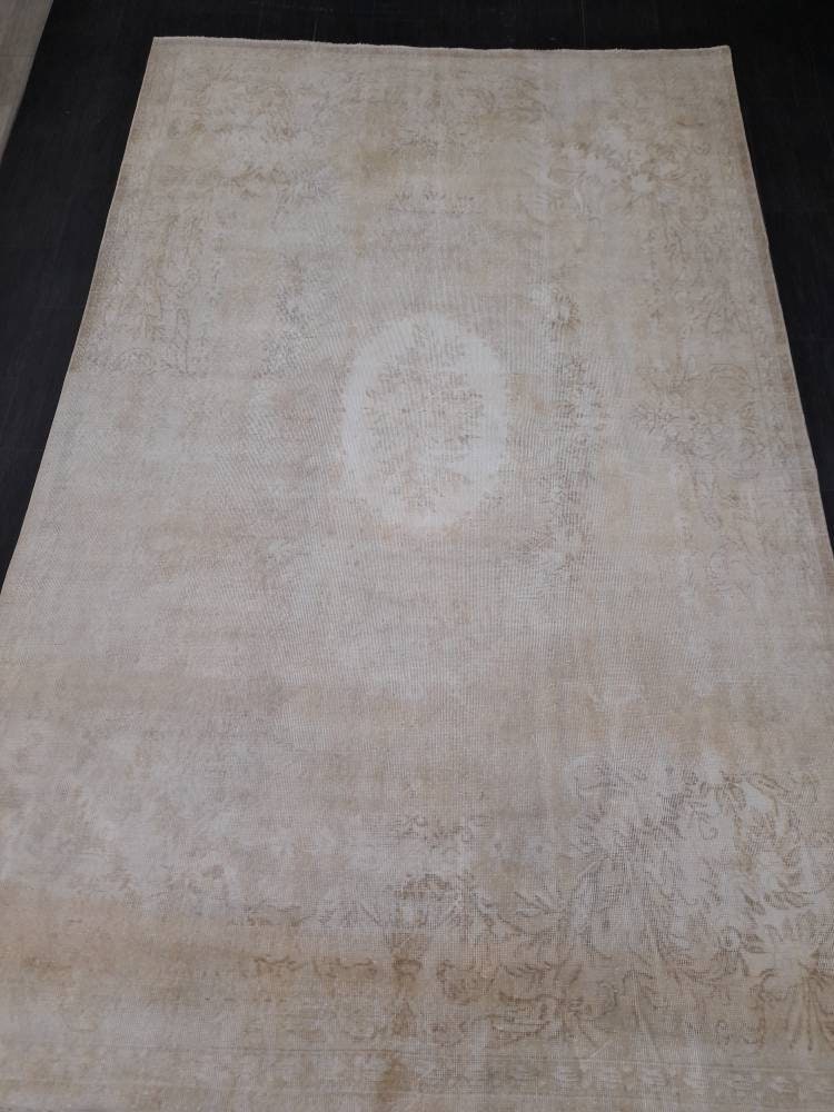 Neutral Rug Hand Knotted Rug Neutral Vintage Rug 6.6 x 10.3 Muted Oushak Rug Ivory Rustic Rug Beige Turkish Rug, Farmhouse Rug, Wool rug