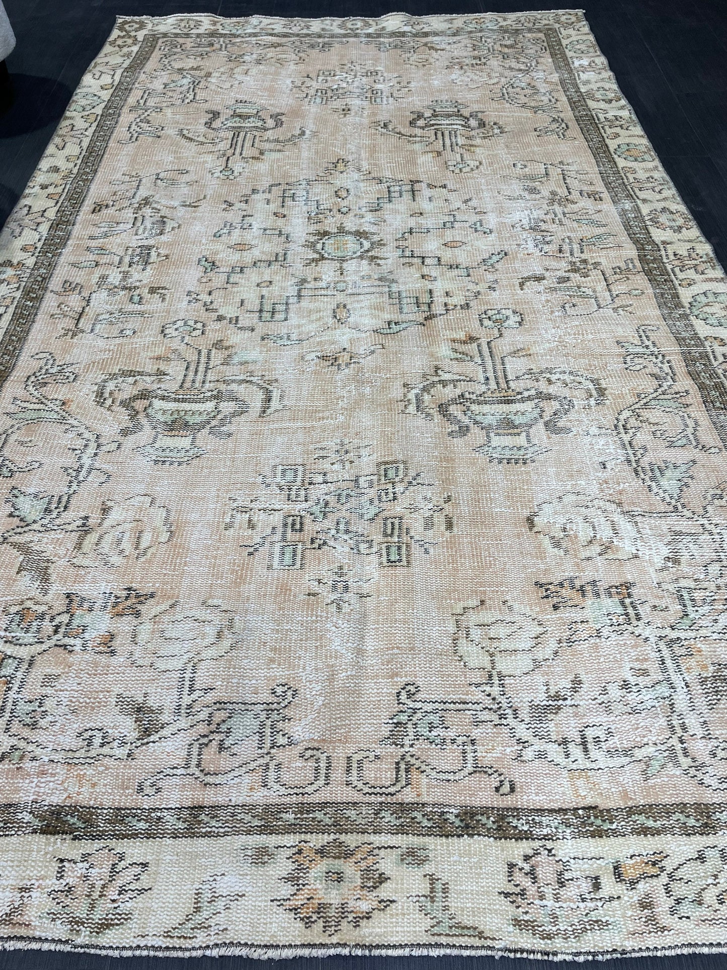 Turkish Rug, Distressed 6.6 x 9.4 Vintage Rug, Oushak Rug, Wool Oriental Rugs, Handmade Rug, Persian Rug, Vintage Turkish Rug, Farmhouse Rug
