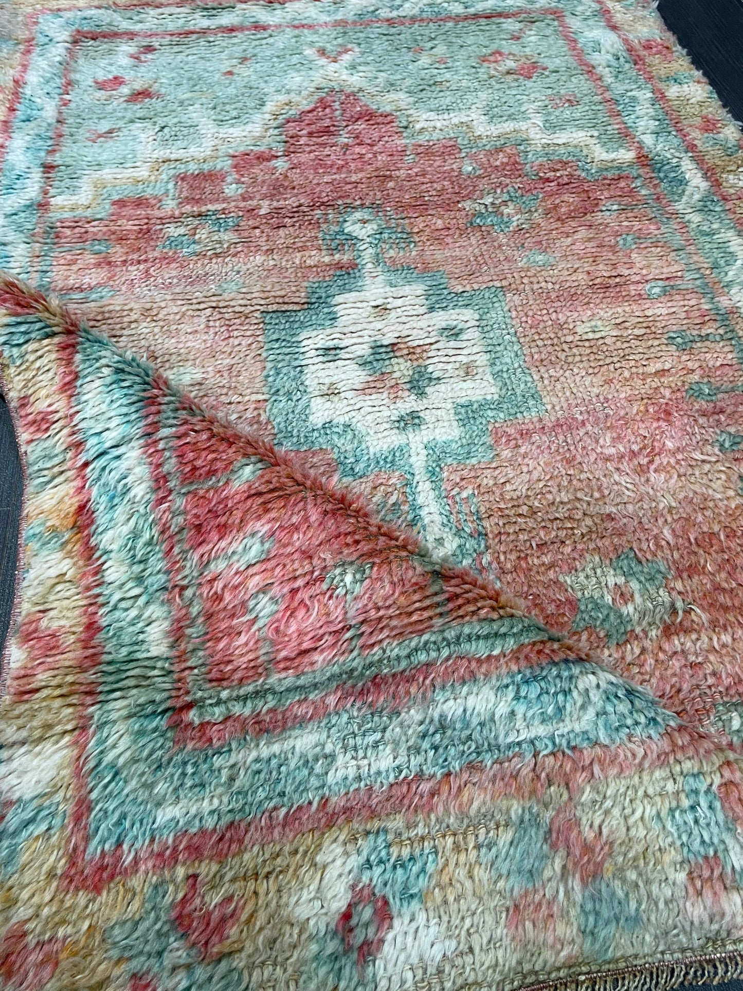 Antique Wool Rug, Vintage Shaggy 3x5 Rug, High Wool Pile Rug, Plush Rug, Handmade Rug, Hand Knotted Rug, Turkish Rug, Nomad Rug, Rear Rug,