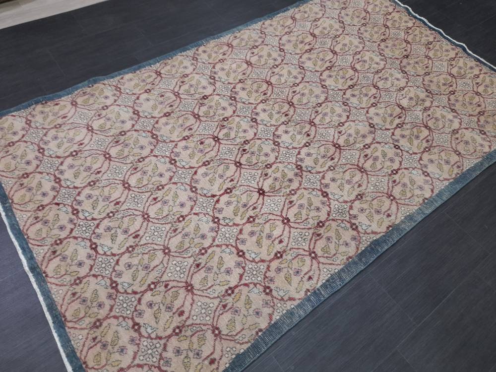 Hand Made Vintage Rug, Rustic Rug 5 x 8.7 Vintage Turkish Rug, Farmhouse Rug, Vintage Oriental Rug, Wool Hand Knotted rug Oushak rug
