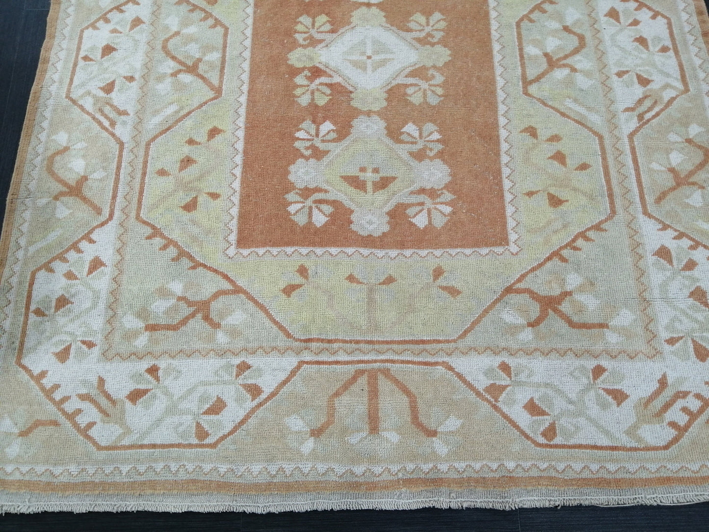 Muted OUSHAK RUG 7.7 x 5 TURKISH Oushak Rug Vintage Oushak Runner Rug 5x8 Vintage Runner Rug Wool Neutral Rug Hand Made Rugs Vintage Rug