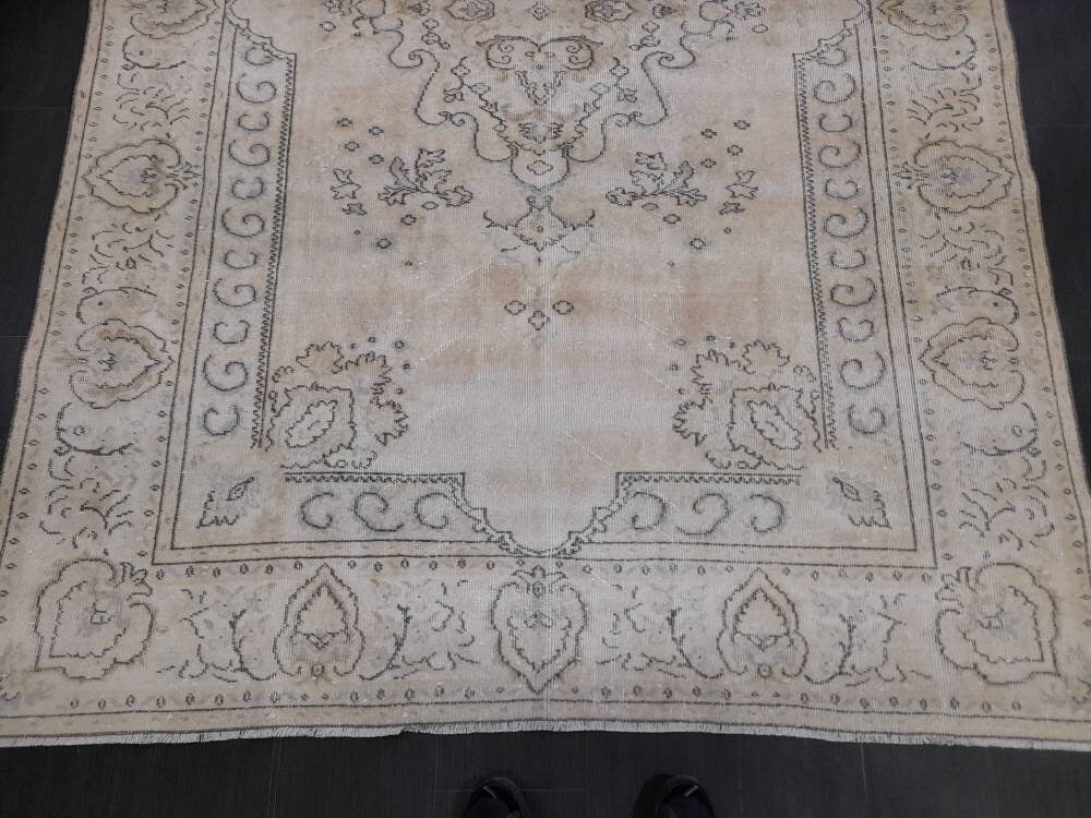 Neutral Rugs 6.4 x 9.3 ft Vintage Neutral Rug Muted Oushak Rug, Rustic Rug, Turkish Rug, Muted Farmhouse Rug, Wool rug Vintage Oriental Rug