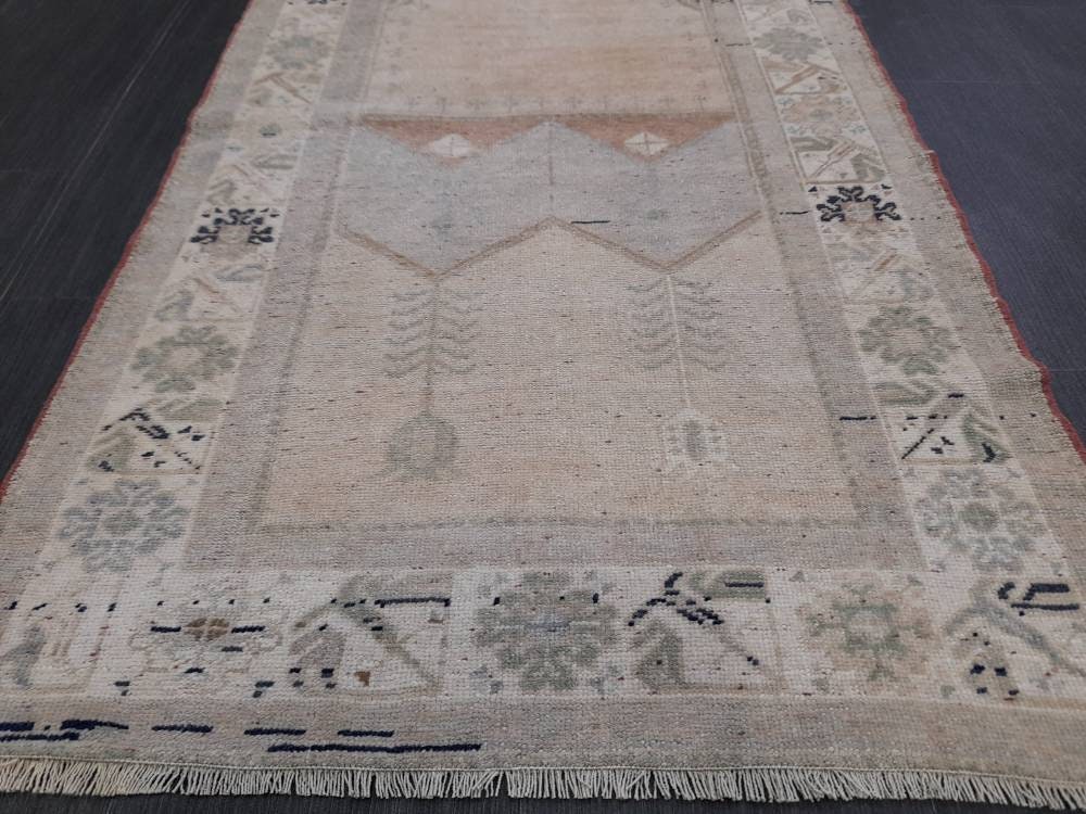 Muted Vintage Floral Rug 2.8 x 5 VINTAGE Muted Rug Oushak Rug Wool OrientaRugs Hand Made Rug Persian Rug Vintage Turkish Rug Farmhouse Rug