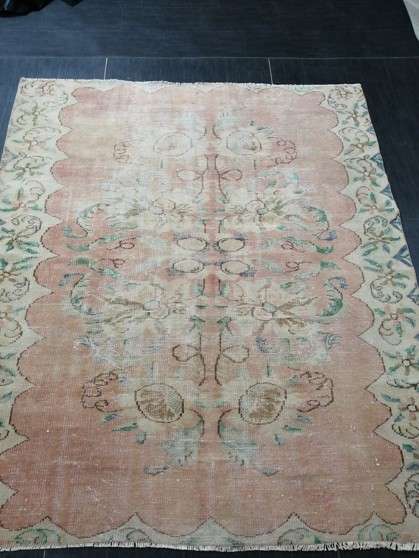 Distressed Vintage Rug 6.2 x 7.4 Hand Made Rug, Antique Rug, Rustic Rug, Floral Rug Turkish Rug, Farmhouse Rug, Vintage Rug, Wool rug