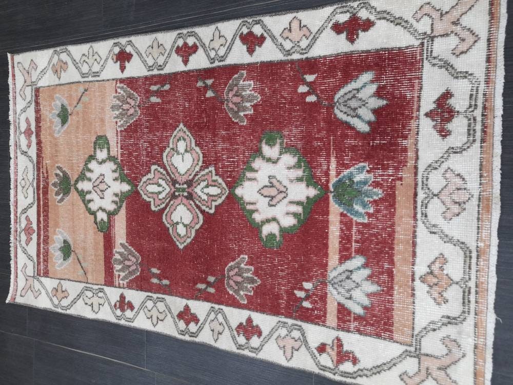 Floral Vintage Rug 2.7 x 4.6 Rug Oushak Rug, Wool Oriental Rug Hand Made Rug Persian Rug, Vintage Turkish Rug Hand Knotted Wool Rug