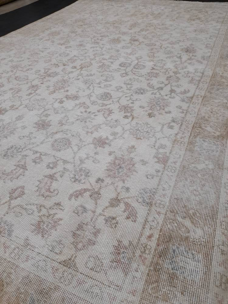 Muted Vintage RUG 6.3 x 10.2 TURKISH Rug Distressed Vintage Rug Wool Oushak Rug Large Hand Made Rugs Vintage Turkish Rug 6x10