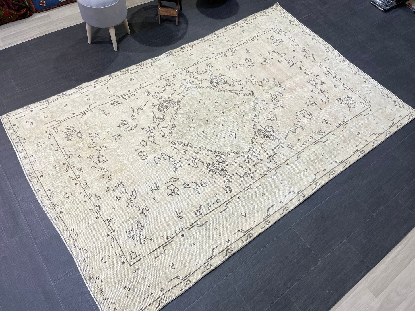 Muted Vintage Rug, Persian 5.6 x 8.7 Rug, Living Room Rug,Oushak Rug,Hand Knotted Rug, NEUTRAL Rug,Turkish Rug, Handmade Rugs