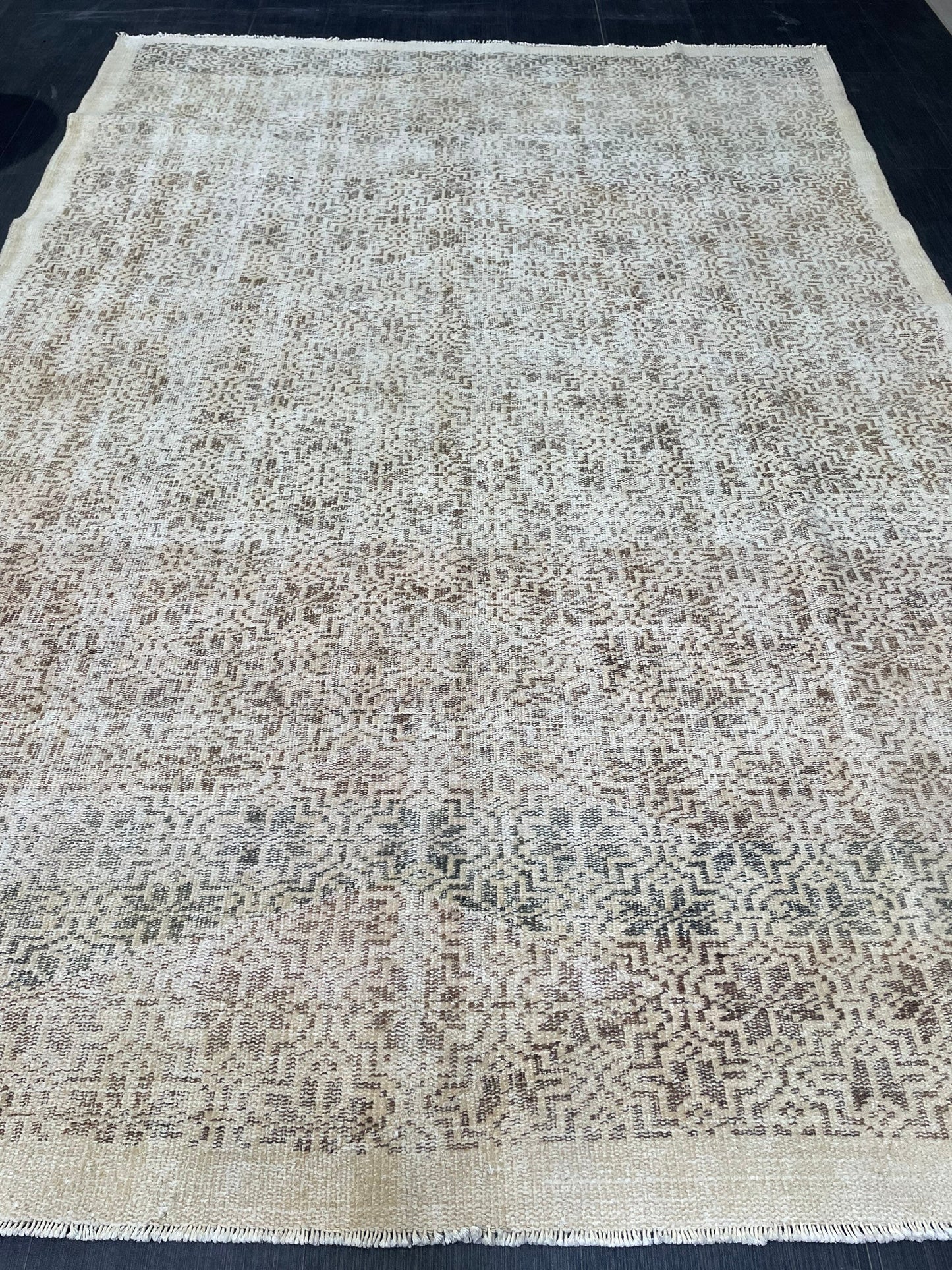 Antique WOOL RUG, Vintage 6x9 Rug, Turkish Oushak Rug, Handmade Rug, Distressed Rug, Oushak Rug, Farmhouse Rug, Oriental Rug,Rustic Rug