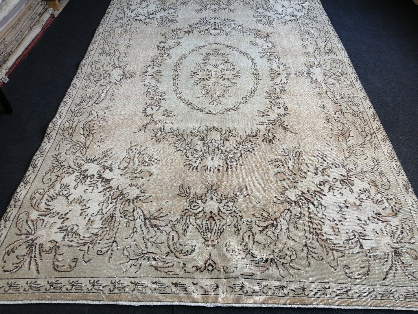 6.7 x 10.2 OUSHAK RUG TURKISH Oushak Rug Vintage Oushak Runner Rug Vintage Runner Rug Wool Oushak Rug Hand Made Rugs Vintage Turkish Rug