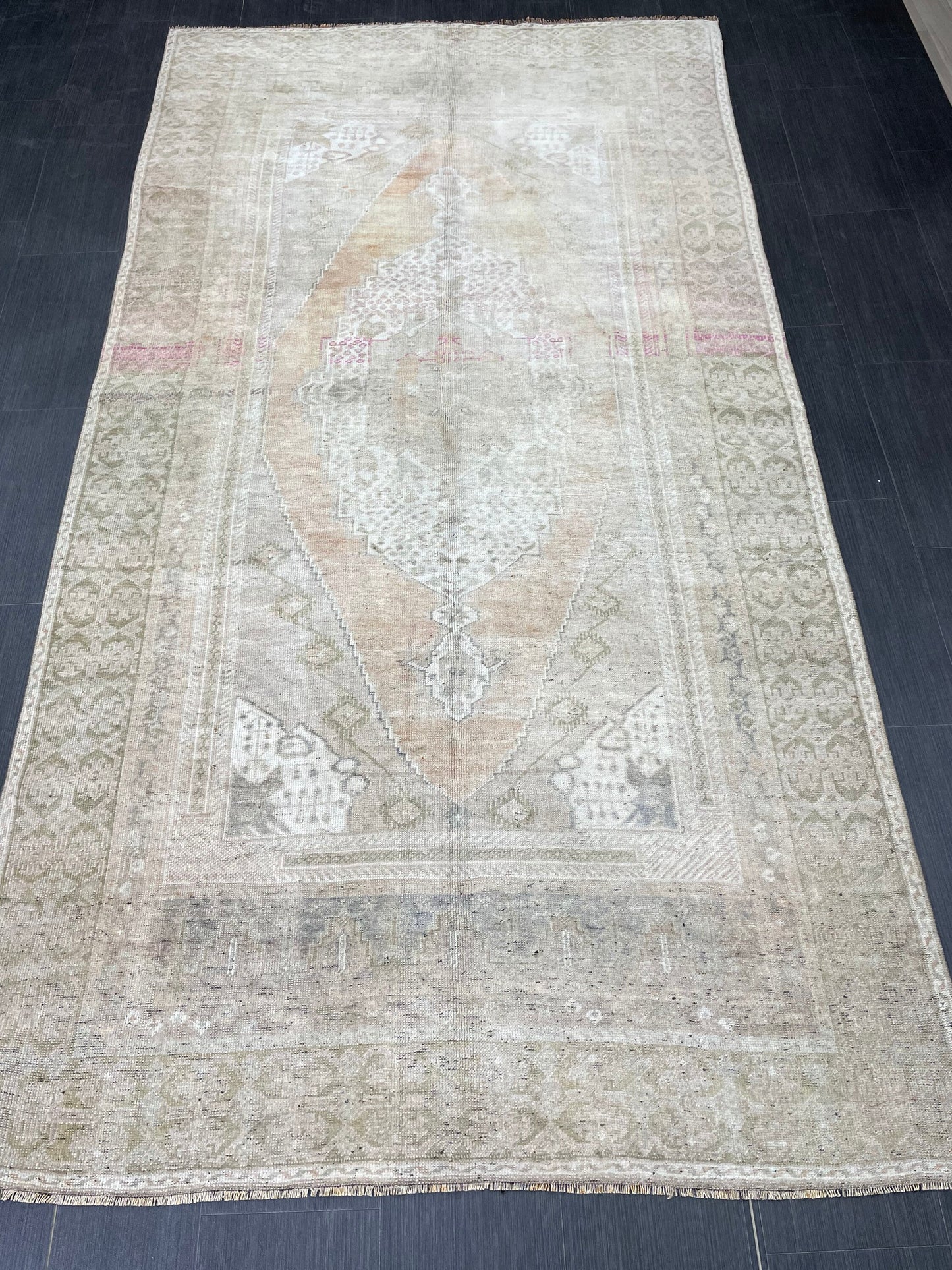 Muted OUSHAK 5 x 9.6 RUG TURKISH Oushak Neutral Rug Vintage Wool Large Rug Hand Made Rugs Vintage Turkish Rug Vintage Living room rug