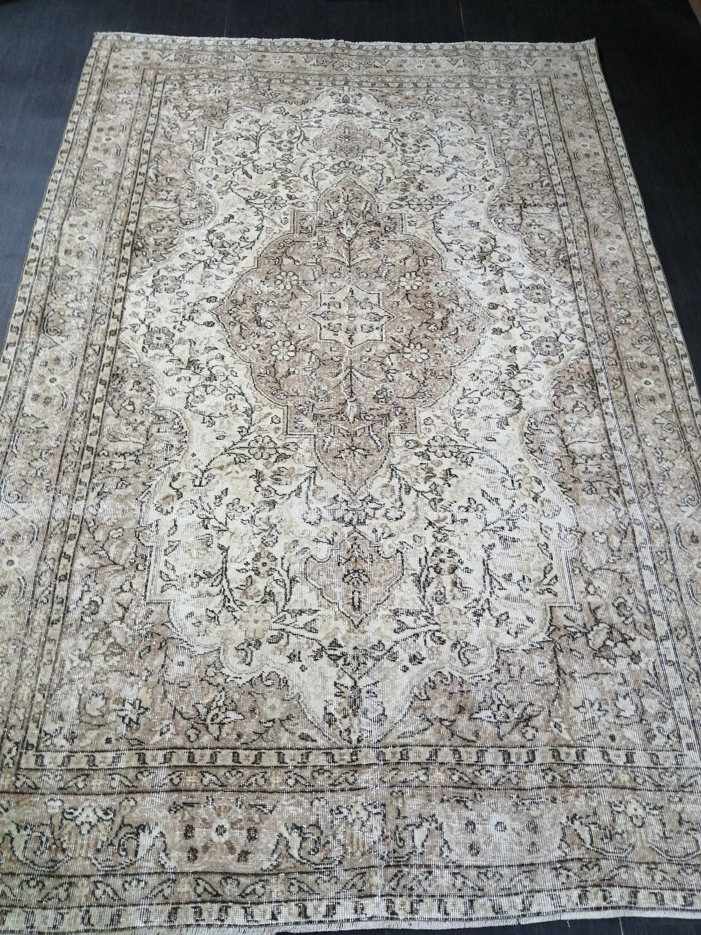 Neutral Rugs, 6.5 x 9.8 Vintage Rug Hand Made Rug, Muted Oushak Rug, Rustic Rug, Turkish Rug, Farmhouse Rug, Wool rug