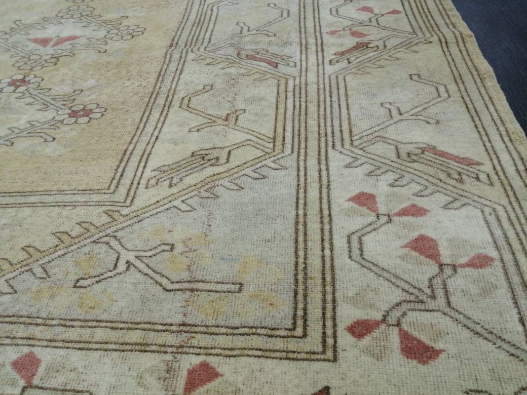 Muted Turkish Rug 9.4 x 6.7 Muted Oushak Rug Muted Vintage Rug Wool Oushak Rug Hand Made Rugs Vintage Turkish Rug