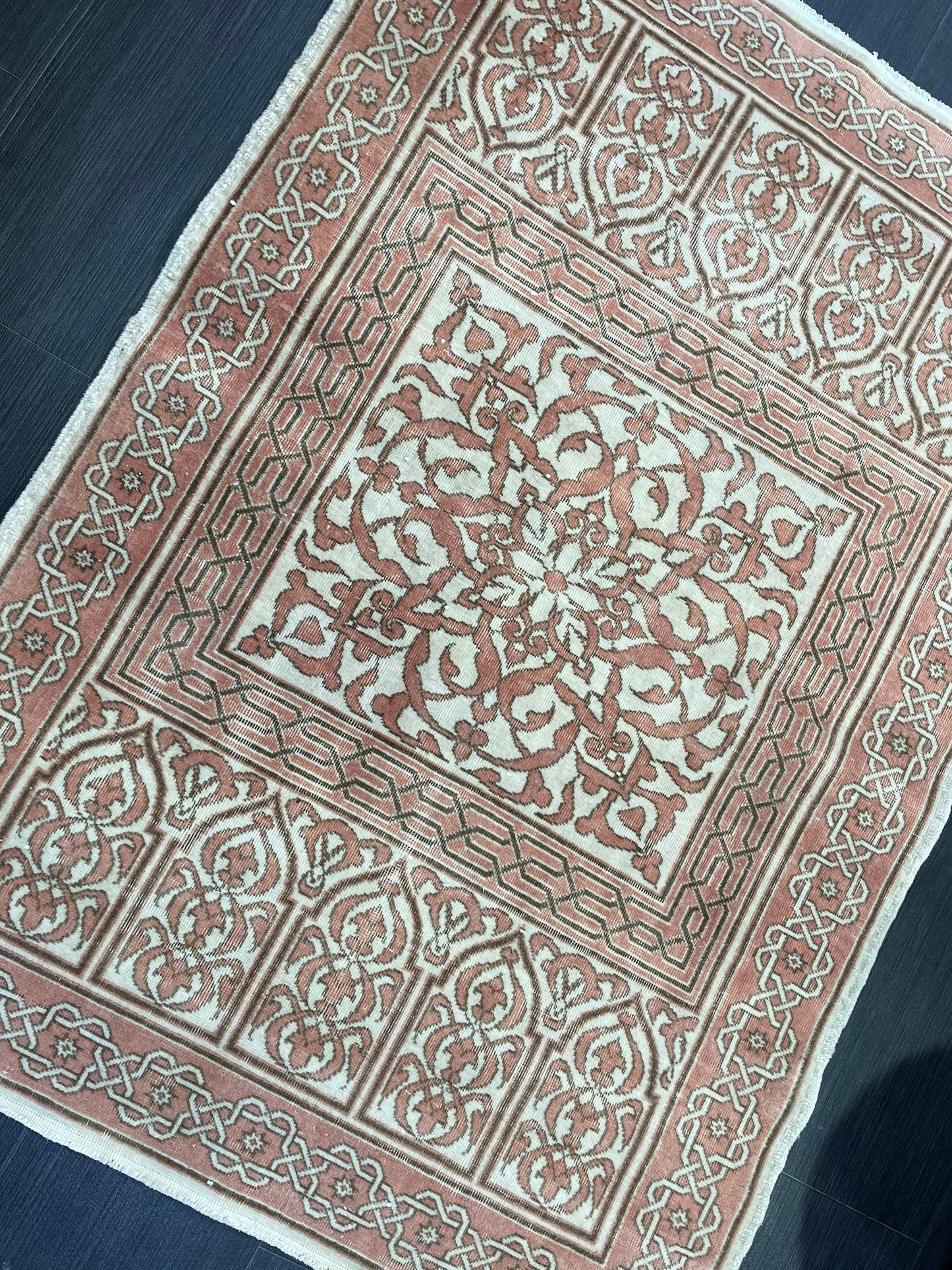 Antique Rug, Vintage 3.4 x 4.8 Rug, Turkish Wool Rug, Oushak Rug Fine Knotted Rug, Hand Knotted Rug, Persian Rug, Handmade Rug