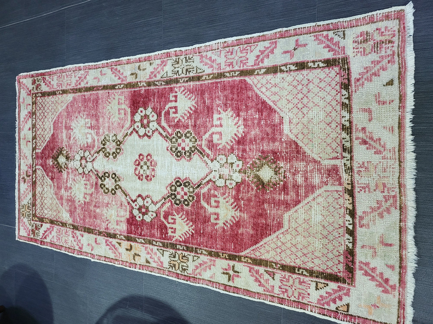 Handmade Rug, Oushak Rug, 2.7 x 5 Anatolian Rug, Hand Knotted Turkish Rug, Persian Rug, Vintage Rug, Wool rug