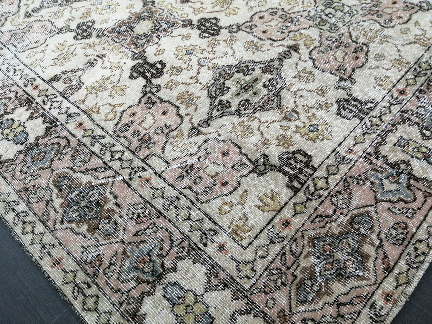 7 x 10.4 Vintage Rug TURKISH HAND MADE Rug Vintage Turkish Rug Oushak Rug Traditional Rug, Turkish Rug, Vintage Oushak Rug, Wool Rug 7x10
