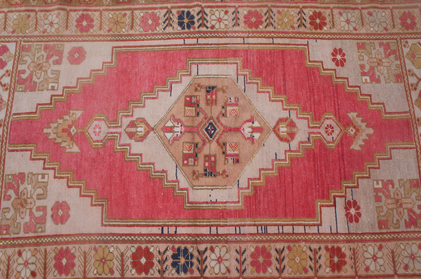 Vintage Turkish Rug, Turkish Rug, Oushak Rug, Bohemian rug, Hand Made Rug, Earth tones Rug, Wool rug, Kitchen Rug, Vintage Rug