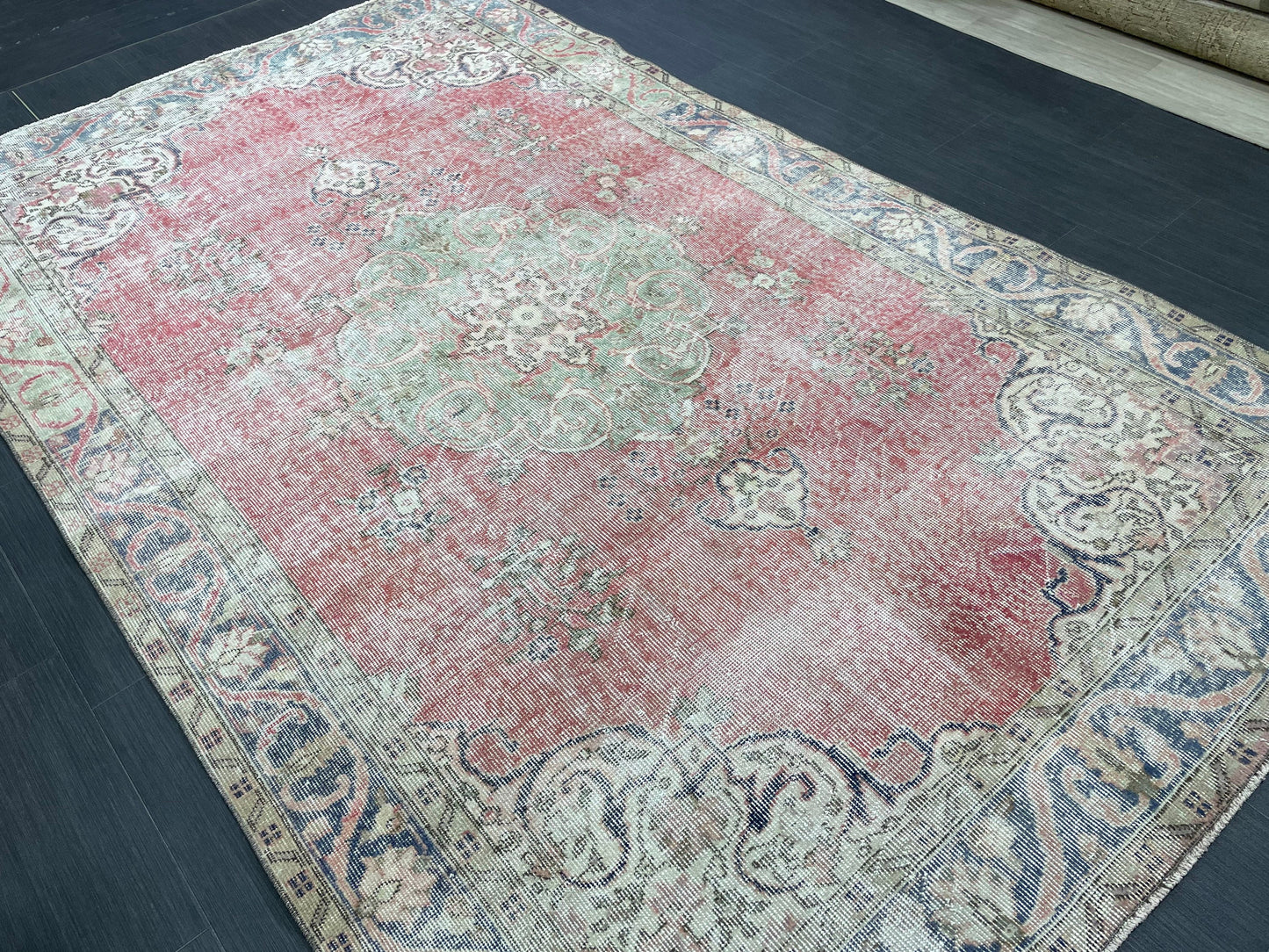 TURKISH HAND MADE Rug 5.6 x 9 Vintage Distressed Rug Oushak Rug Traditional Rug Oriental Rug Vintage Floral Rug Wool Rug