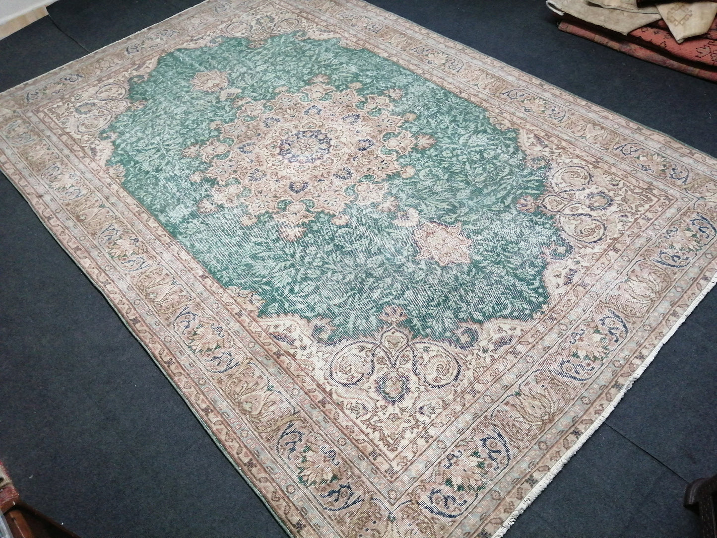 7 x 10.4 OUSHAK RUG Green TURKISH Oushak Rug Vintage Oushak Runner Rug Vintage Runner Rug Wool Oushak Rug Hand Made Rugs Vintage Turkish Rug