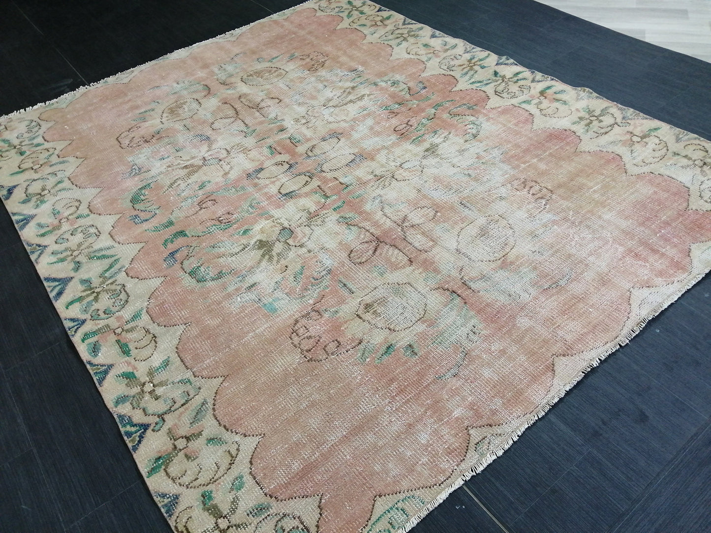 Distressed Vintage Rug 6.2 x 7.4 Hand Made Rug, Antique Rug, Rustic Rug, Floral Rug Turkish Rug, Farmhouse Rug, Vintage Rug, Wool rug