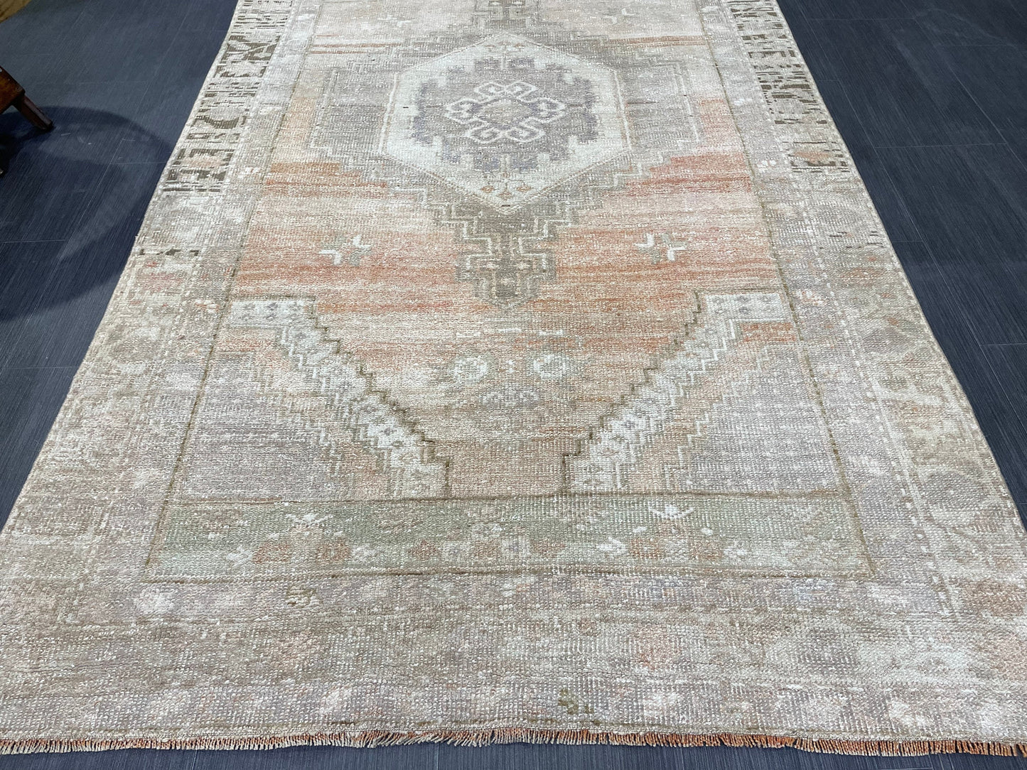 Muted Vintage Rug, Muted Turkish 4.2 x 7.9 Rug, Oushak Rug, Rustic Rug, Muted Rug, Vintage Turkish Rug, Farmhouse Rug, Vintage Rug, Wool rug
