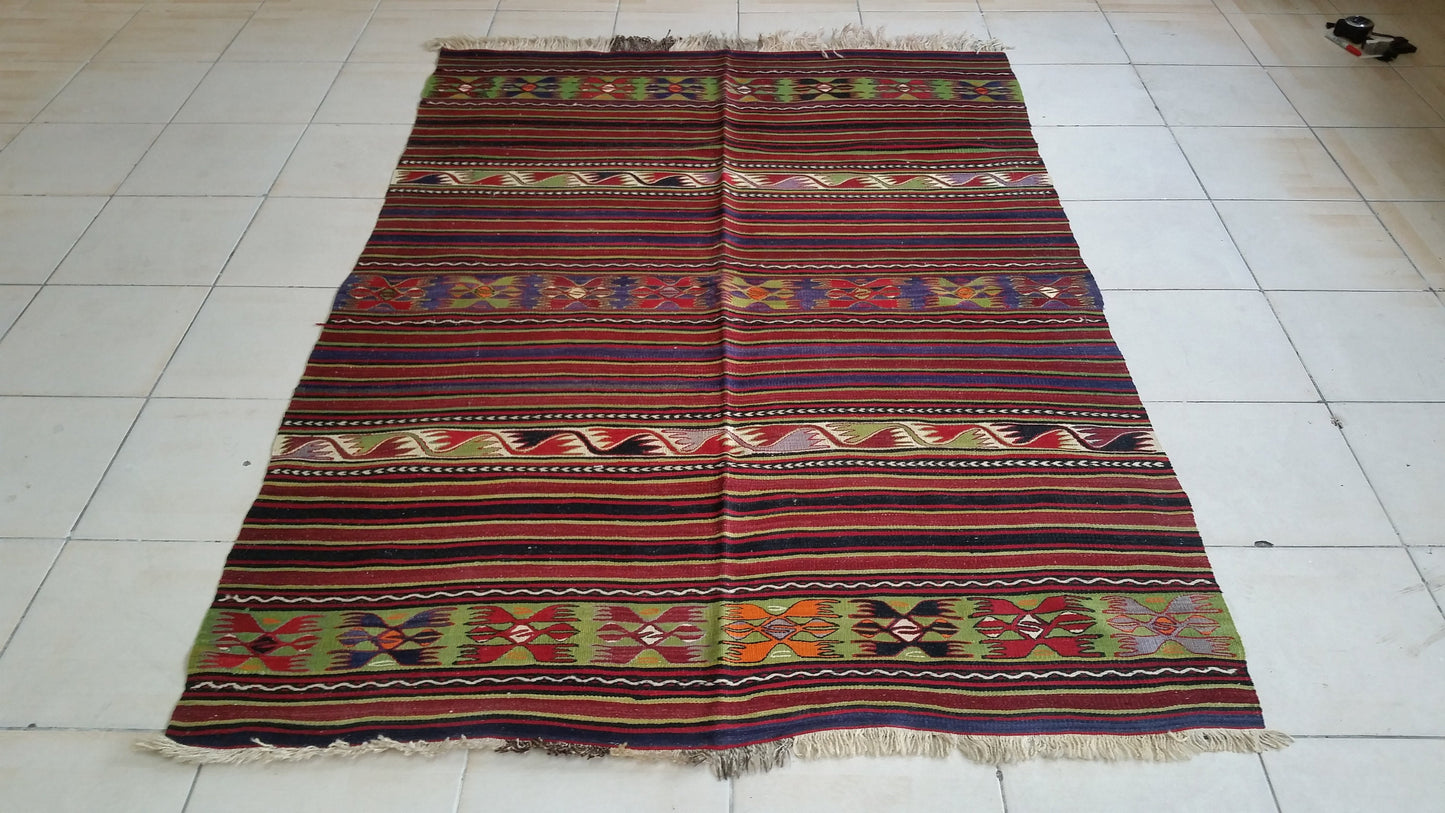Hand Made Oushak Rug KiLiM Rug Turkish Rug Vintage Rug Flatwoven with Embroidered