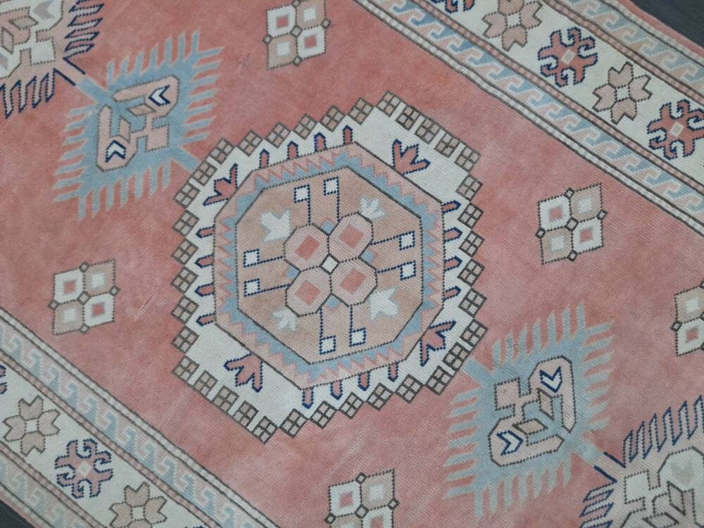 Muted Vintage Turkish Rug 5.2 x 8 Oushak Rug, Wool Oriental Rug Pink Muted Vintage Persian Rug, Hand Made Rug Pink Vintage Wool Rug 5x8