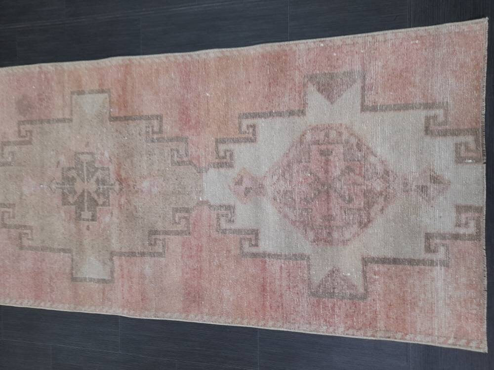 Muted Vintage Oriental Runner Rug 2.8 x 10.5 Muted Oushak Turkish Runner Rug Short Vintage Muted Runner Rug Hallway Runner Soft Wool Runner