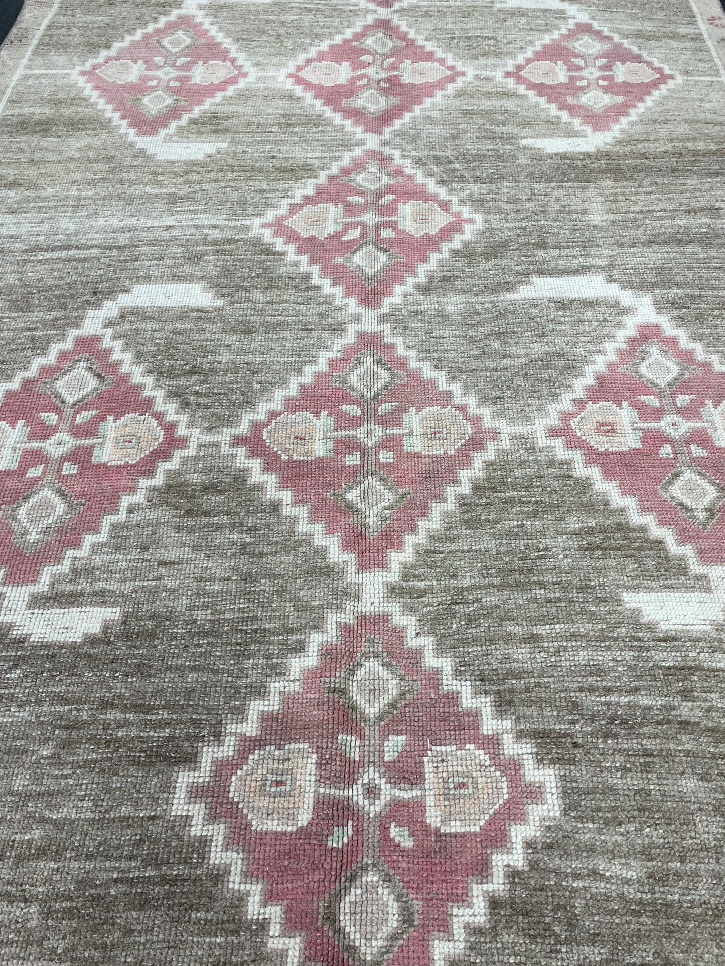 Hand Knotted Vintage Rug Muted Vintage 4.7 x 10.6 ft Rug Wool Oriental Rug Handmade Rug Vintage Oushak Turkish Rug Muted Persian Wool Rug