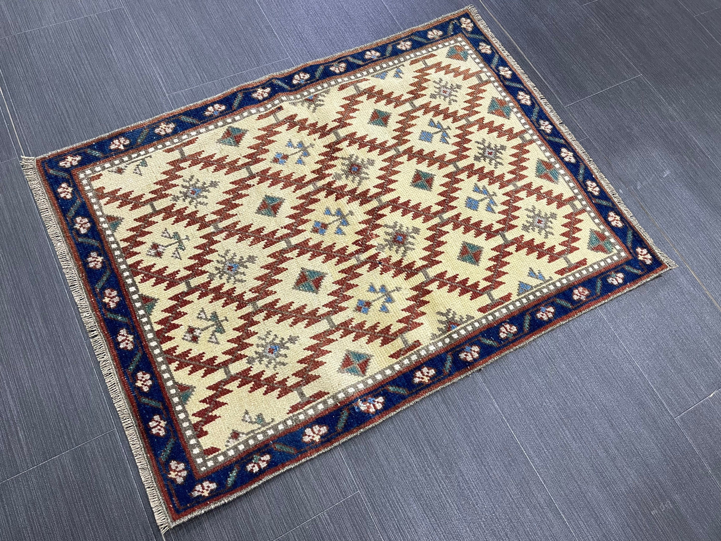 Muted Rug 2.2 x 3 Natural Wool Handmade Rug, Oushak Rug, Rustic Rug, Boho Rug, Turkish Rug, Farmhouse Rug, Vintage Rug, Wool rug