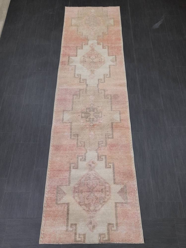 Muted Vintage Oriental Runner Rug 2.8 x 10.5 Muted Oushak Turkish Runner Rug Short Vintage Muted Runner Rug Hallway Runner Soft Wool Runner