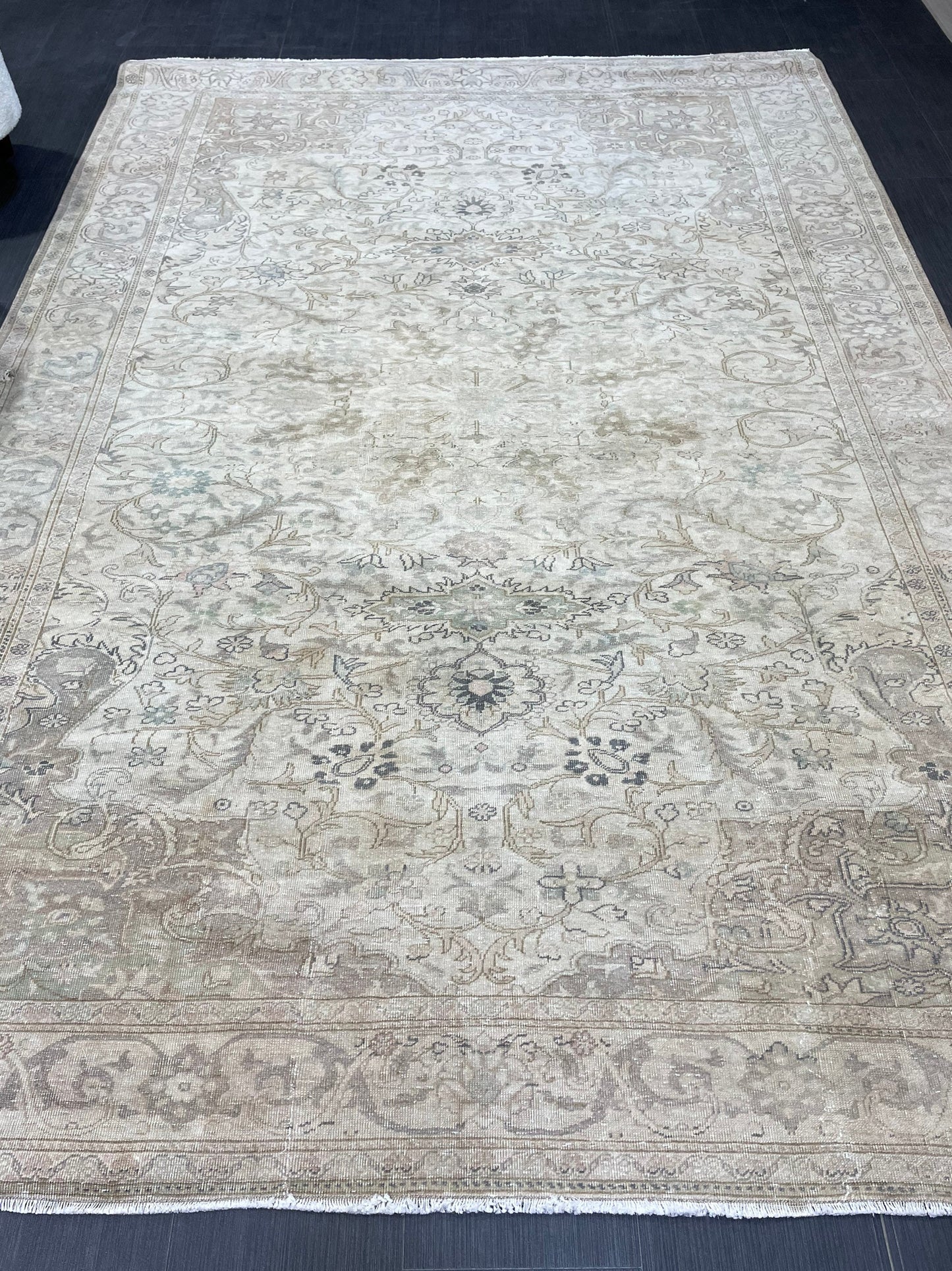 Fine Hand Knotted Rug, Vintage 6.5 x 9.4 Rug, Persian Rug, Turkish Rug, Oushak Rug, Handmade Rug, Rustic Rug, Wool Rug, Wholesalerug