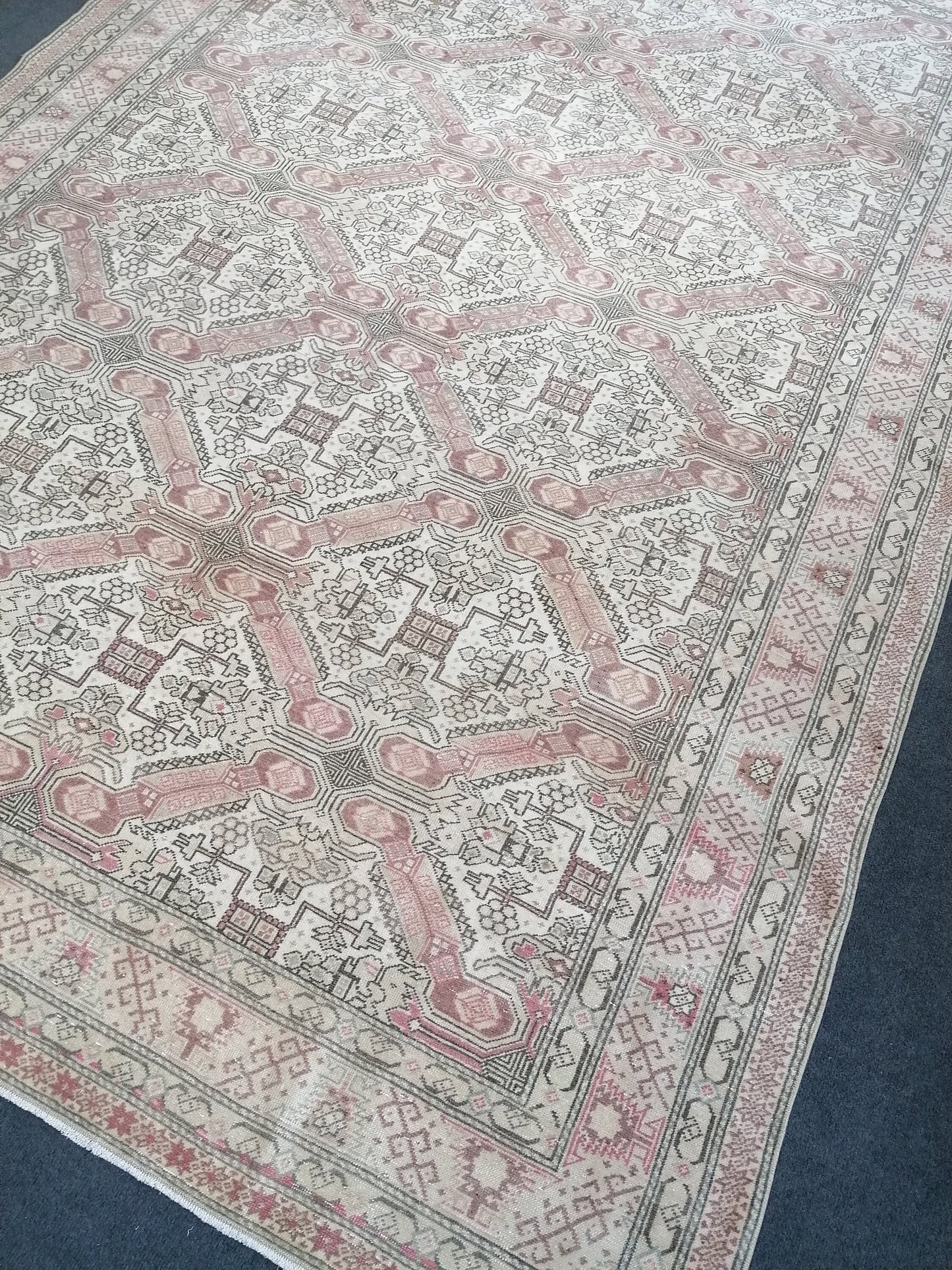 Larger vintage rug 6’4x9’5 oushak rug, vintage anatolian rug,kitchen rug unique hand made rug