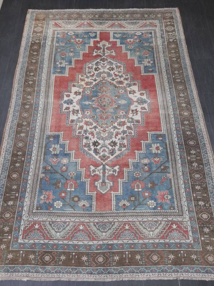 Oushak Rug 6.5 x 10 Blue And Red Persian Rug Vintage Rug Soft Wool Rug Antique Turkish Rug Muted Quality Turkish Rug
